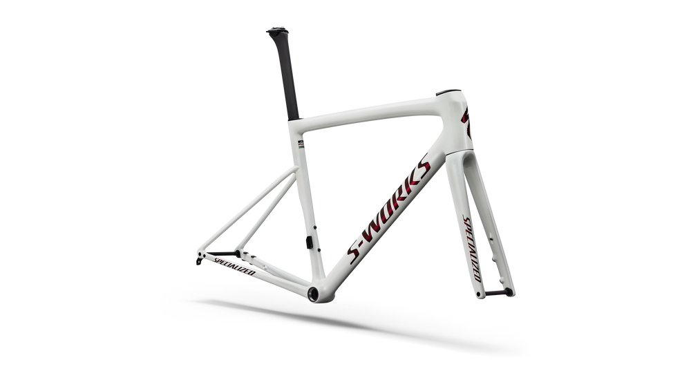 GLOSS METALLIC WHITE SILVER / PEARL / BLACK