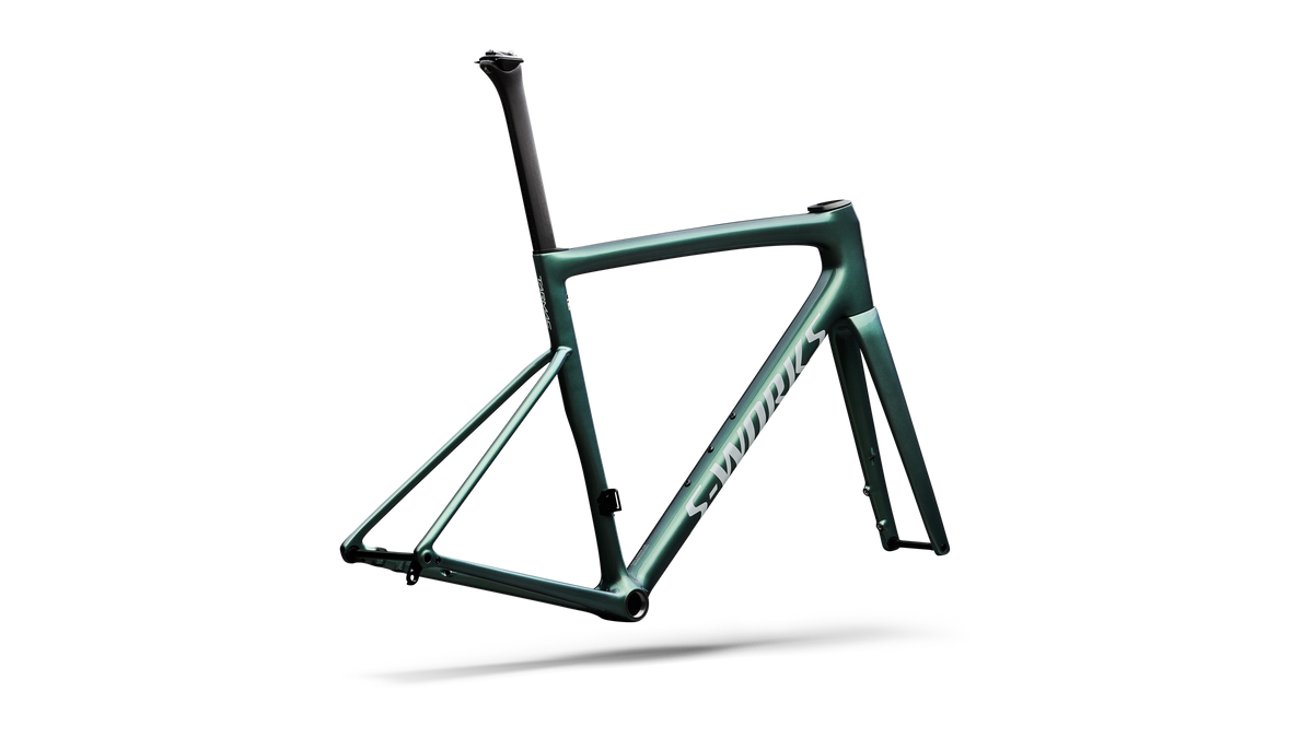 GLOSS PREMIUM FJORD METALLIC / WHITE METALLIC