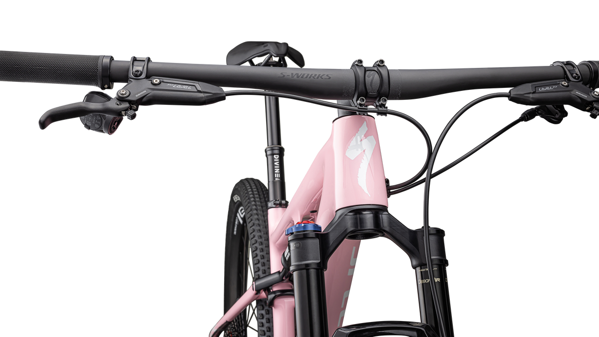 Gloss Desert Rose / Metallic White Silver