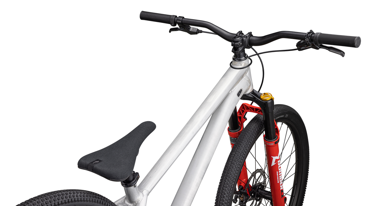 SATIN ALUMINUM/ BLACK