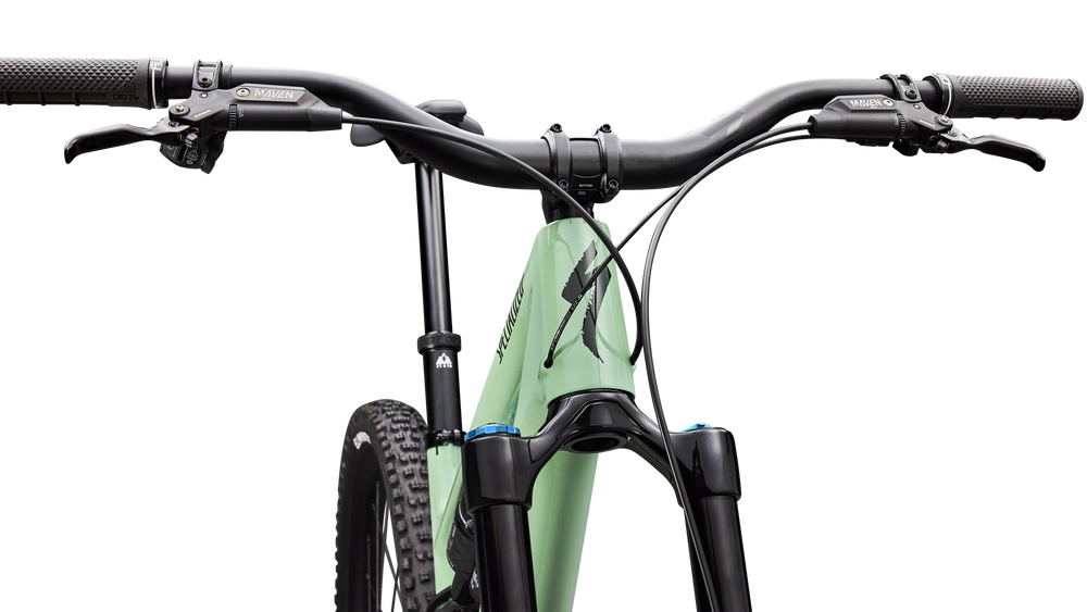 GLOSS PISTACHIO / DARK MOSS GREEN