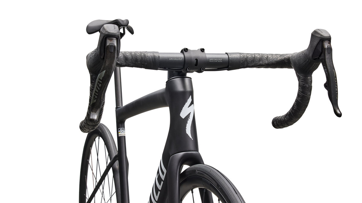 SATIN CARBON / WHITE