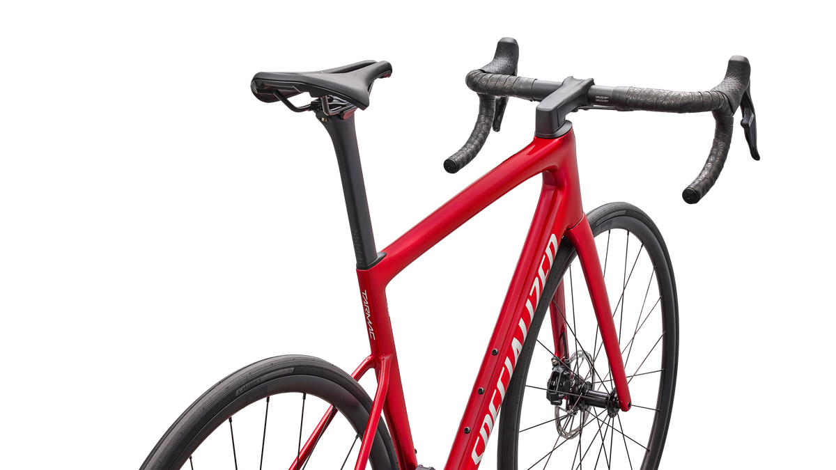 GLOSS RED TINT OVER SILVER DUST / SILVER DUST