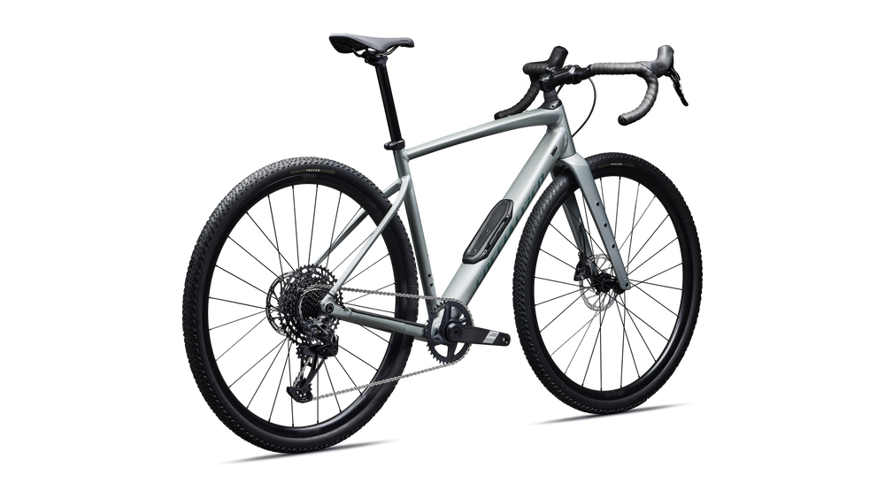 Satin Shadow Silver / Fjord Metallic