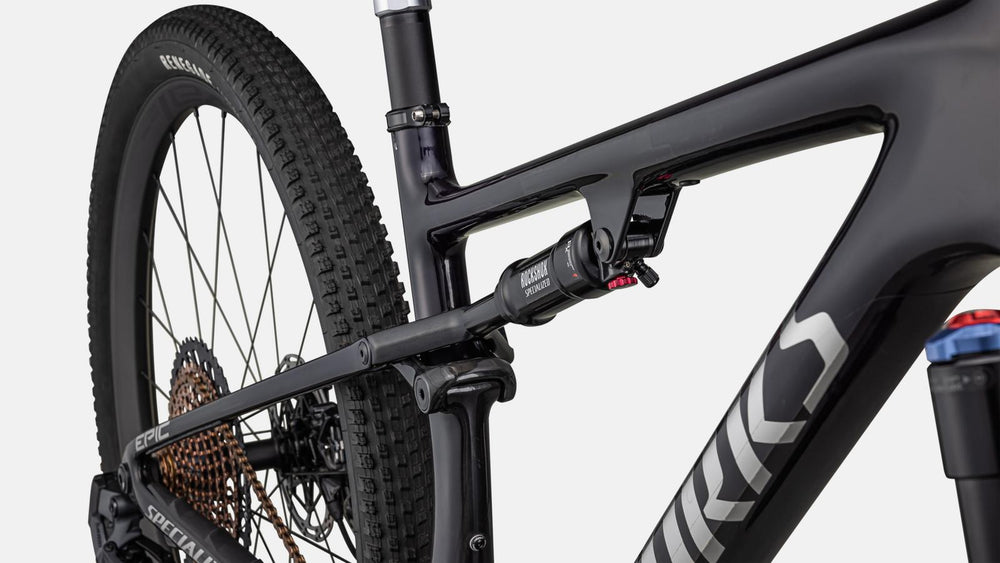 GLOSS PURPLE TINT FADES OVER CARBON / CHROME