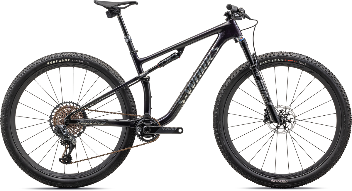 GLOSS PURPLE TINT FADES OVER CARBON / CHROME