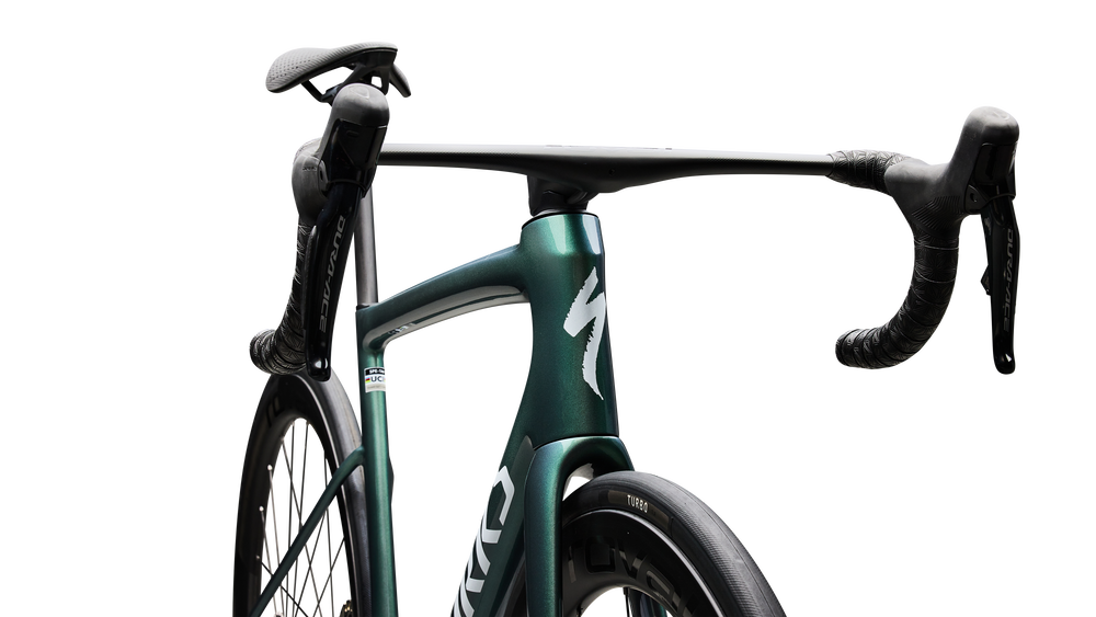 GLOSS PREMIUM FJORD METALLIC / WHITE METALLIC SILVER