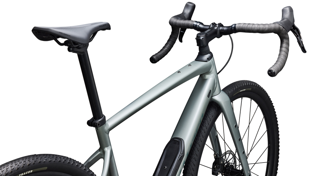 Satin Shadow Silver / Fjord Metallic