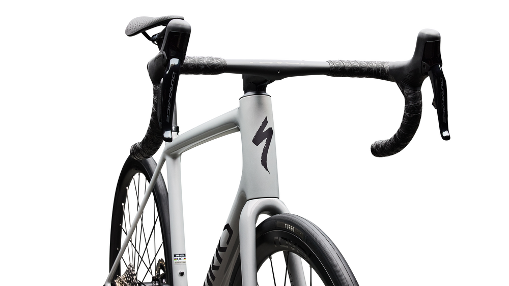 GLOSS DOLOMITE METALLIC / SATIN NEBULA METALLIC