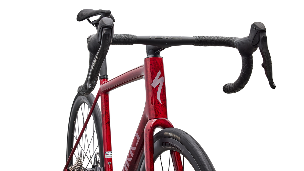 SANDSTONE METALLIC BASE / RED TINT