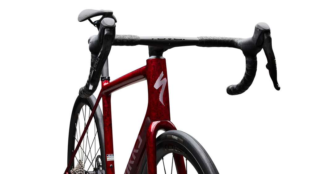 SANDSTONE METALLIC BASE / RED TINT